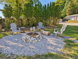 Lake Escape - Private Lakefront with Kayaks! - 6