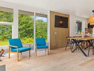 8 person holiday home in Oksbøl - 4