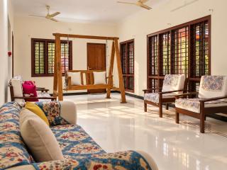 Manomayi - Luxury - Entire 4BHK Family Only Villa Spacious 4500 Sqft Duplex - 9