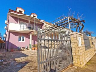 Apartment near Beach in Valbandon-Istrien 8665 - 6