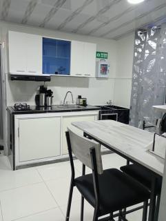Apartasuite con AC Fibra Óptica y Acceso Autónomo Persianas Blackout - 7