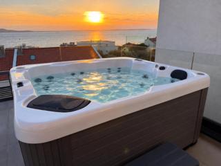 Seaview Villa Amy - Private Pool, Sauna & Jacuzzi - 1