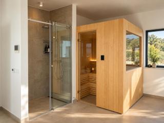 Seaview Villa Amy - Private Pool, Sauna & Jacuzzi - 4