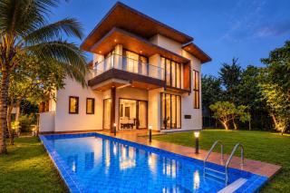 Preami Estates Luxury Villa with Pvt Pool - 0