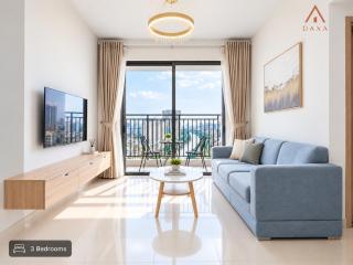 DAXA Riverside Apartments with Pool - 0