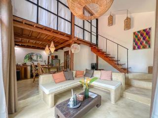 Terracotta House, private pool and garden - 3