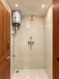 Hotel UD Palce - 0