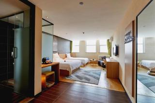 IU Hotel Zhengzhou Erqi Wanda Plaza Daxue Road Branch - 0
