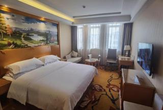 Vienna Hotel Shanghai Hongqiao National Exhibition Cente Sijing Metro Station - 3