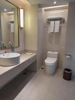 Vienna Hotel Fuzhou Changle Shouzhan Hangcheng Metro Station - 7