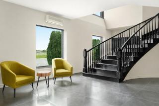 Travelodge by Wyndham Rigaud - 1