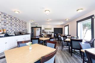 Travelodge by Wyndham Rigaud - 3