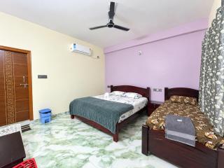 Mani Homestay Hampi - 4