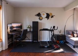 3BR Modern Apt • Gym • Workspace • Quiet Location - 4