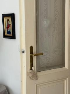 Art Nouveau apartment in the best neighborhood in Prague - 8