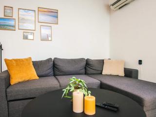 5 person holiday home in Glesborg - 2