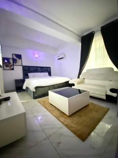 Wuse 2 Studios Banjul - 1