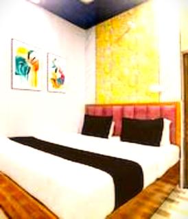 Hotel Krishna Madhav Palace - 4