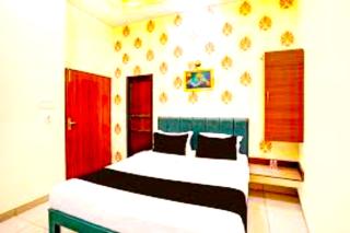 Hotel Krishna Madhav Palace - 2