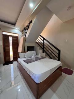 UG Place - 6