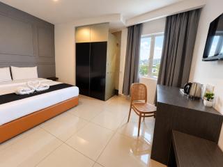 1 Hotel Mahkota Cheras - 9