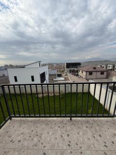 Avan Residence 9 - 1