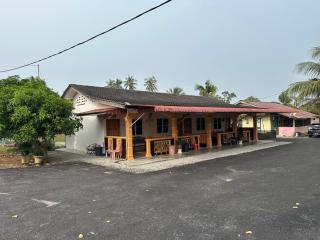 chalet kampung kita - 2