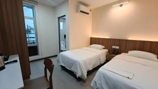 Weiss Hotels Kepong Baru - 3