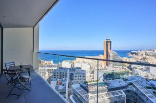 Seascape Heights - Apartment with Unrivalled Views - 9