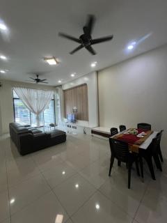 Bera Sentral Residen Homestay - 4
