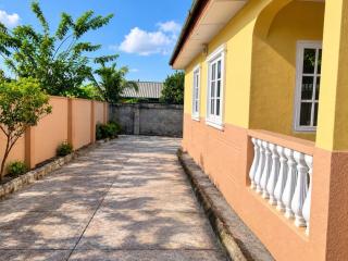 Rich Prec - A premium 3 bedroom serviced homestay in a serene and secure Estate - 1