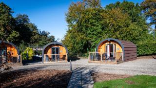 Weedingshall Lodges - 9