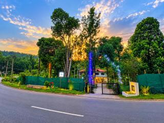 Sky Retreat Homestay - 0