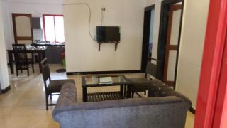 Blissful road side 2bedroom hall balcony - 0