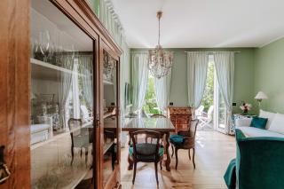 Green Home by "The House Of Travelers" - 9