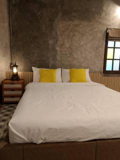Country Home Pai - 1