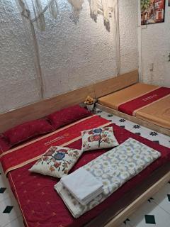Golden Bell Backpacker Hostel - 8