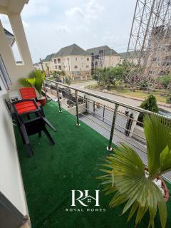 Royal Homes - 8