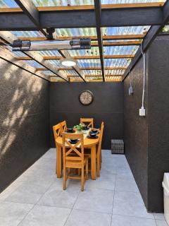 3 Eyre Square Lane - 7