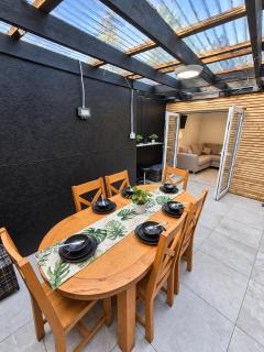3 Eyre Square Lane - 8