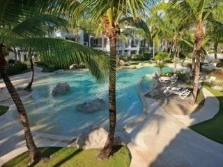 Experience the Pool View Dream at Estrella Dominicus - 0