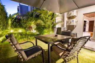Galleria khan with Garden stay - 7