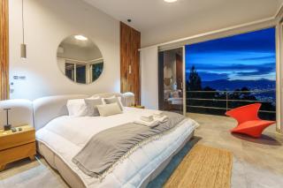BNZ Mansion - Luxury 5-Bedroom Villa El Poblado Medellín - 6