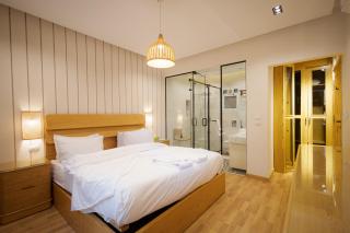 Galleria khan with Garden stay - 1