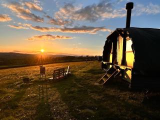 Little Middop Farm Camping Pods - 9