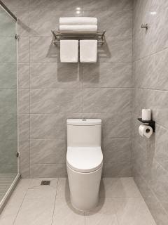 ME Hotel Bavet - 2