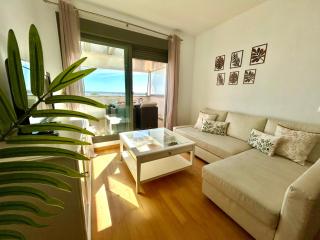 GATU Ático Parra, parking gratis, piscina común, terraza- Mayores de 25 años y familias - 8