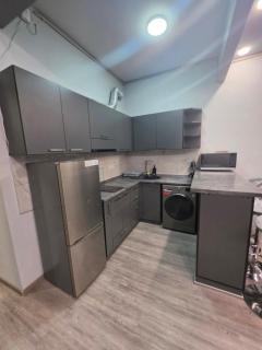 "Royal" APARTMENT #2 - 4