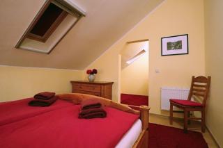 Apartment 4 - 4