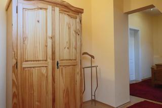 Apartment 4 - 3